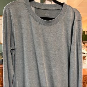 ALO Glimpse split hem Sweatshirt M